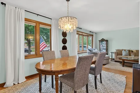 1016 South Haddow Avenue Arlington Heights IL 60005