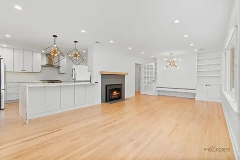535 North Waukegan Road Lake Forest IL 60045
