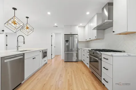535 North Waukegan Road Lake Forest IL 60045
