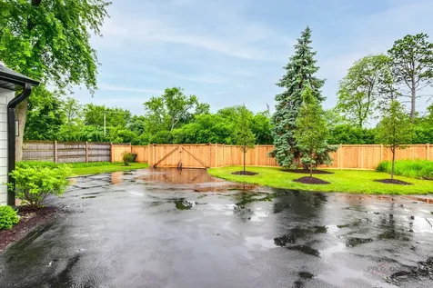 535 North Waukegan Road Lake Forest IL 60045