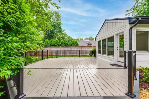 535 North Waukegan Road Lake Forest IL 60045