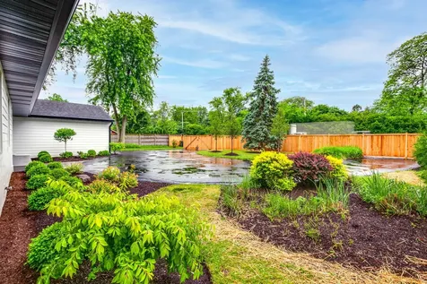 535 North Waukegan Road Lake Forest IL 60045