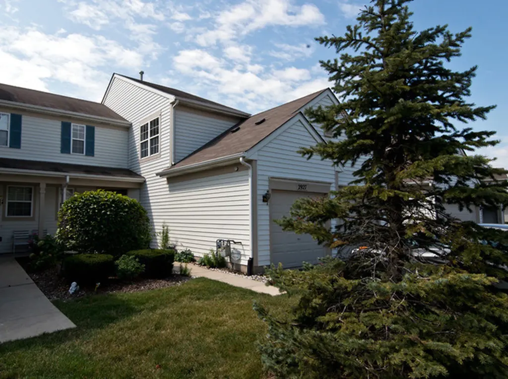 2927 White Thorn Circle Naperville IL 60564