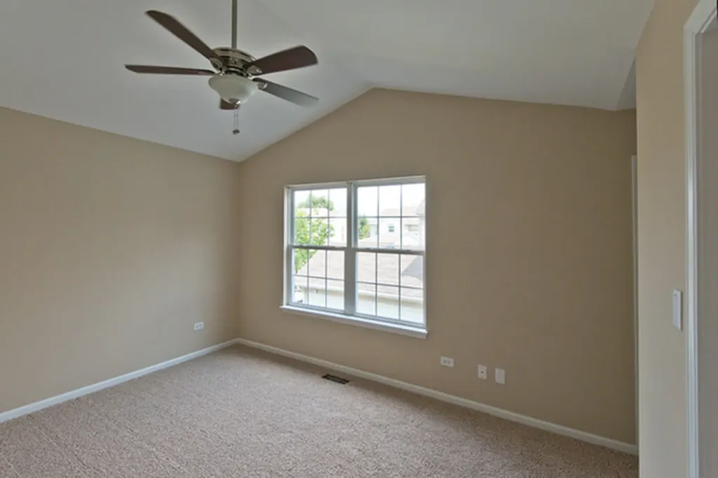 2927 White Thorn Circle Naperville IL 60564