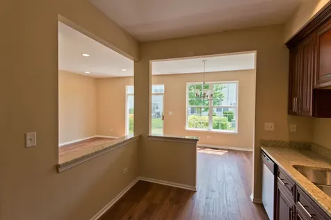 2927 White Thorn Circle Naperville IL 60564