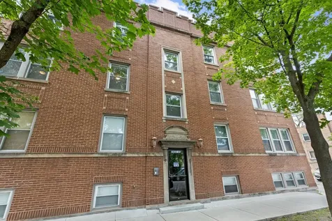 2935 West Rosemont Avenue Chicago IL 60659