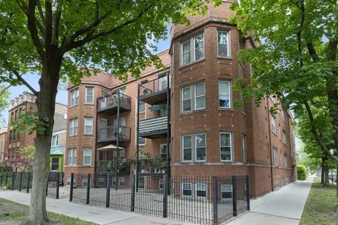 2935 West Rosemont Avenue Chicago IL 60659
