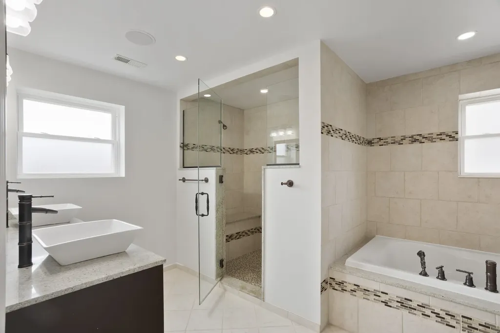5155 West School Street Chicago IL 60641
