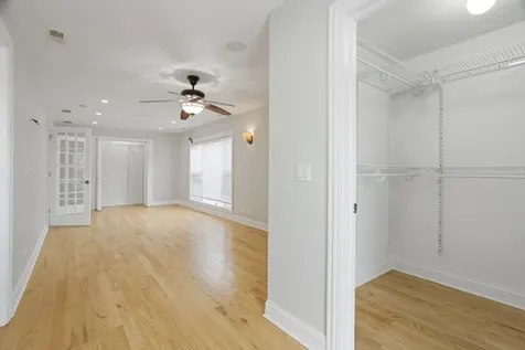 5155 West School Street Chicago IL 60641