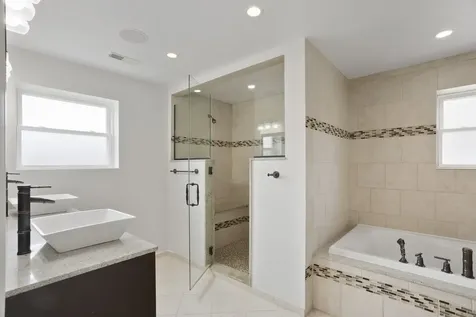 5155 West School Street Chicago IL 60641