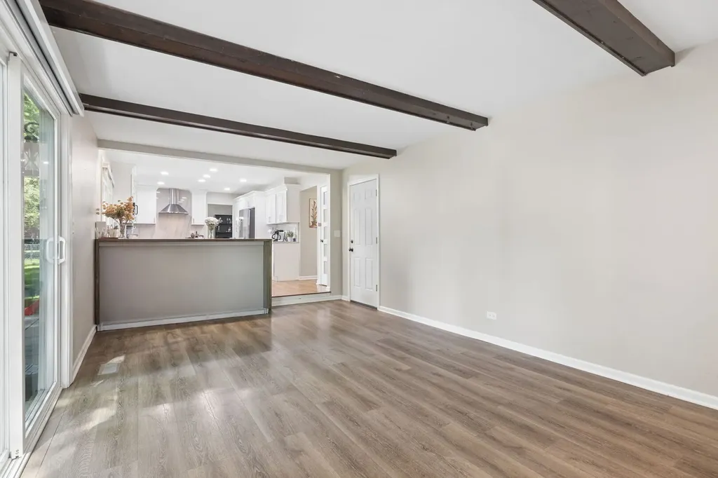 1220 Garden Court Naperville IL 60540