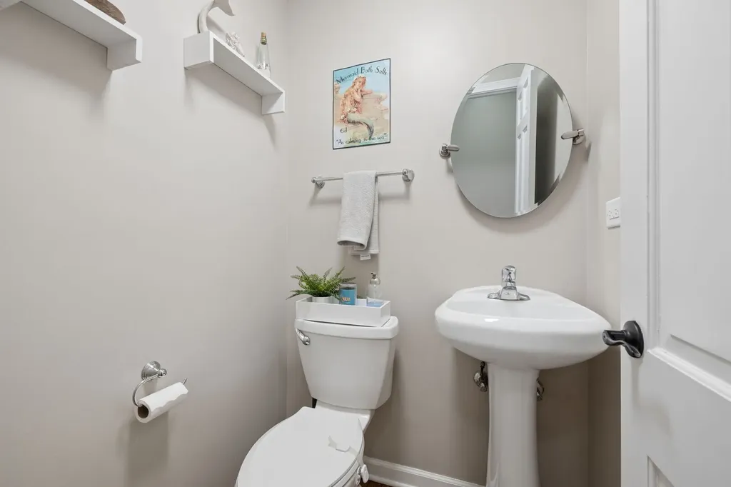 1220 Garden Court Naperville IL 60540