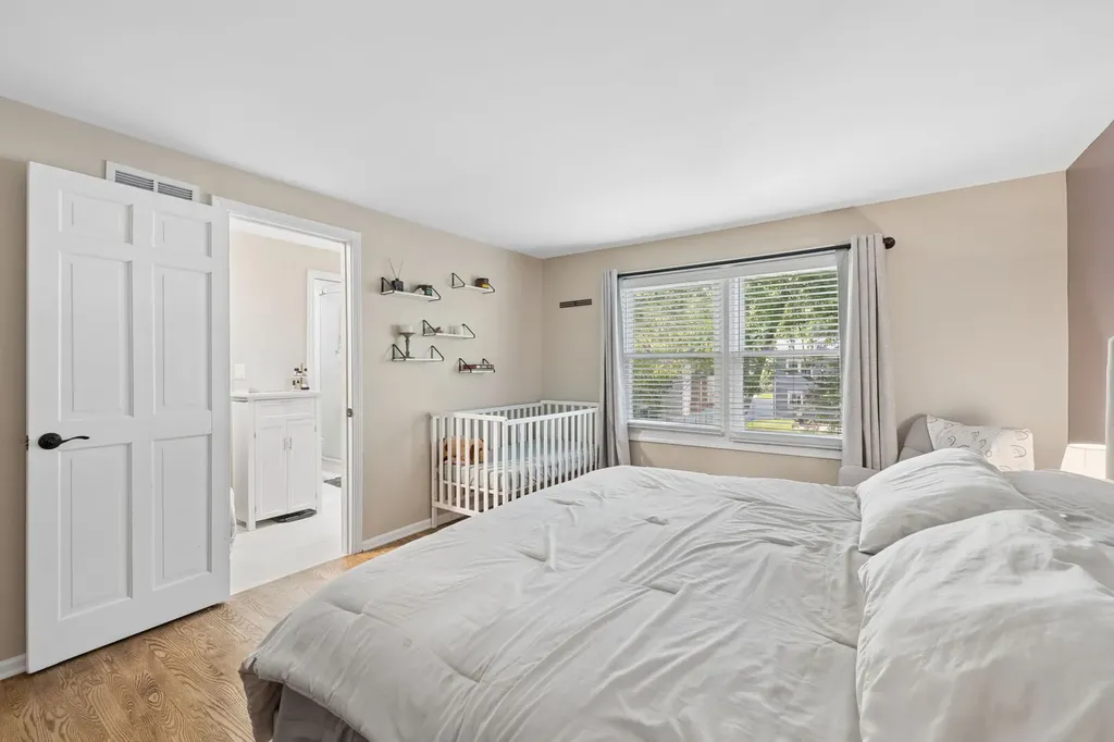 1220 Garden Court Naperville IL 60540
