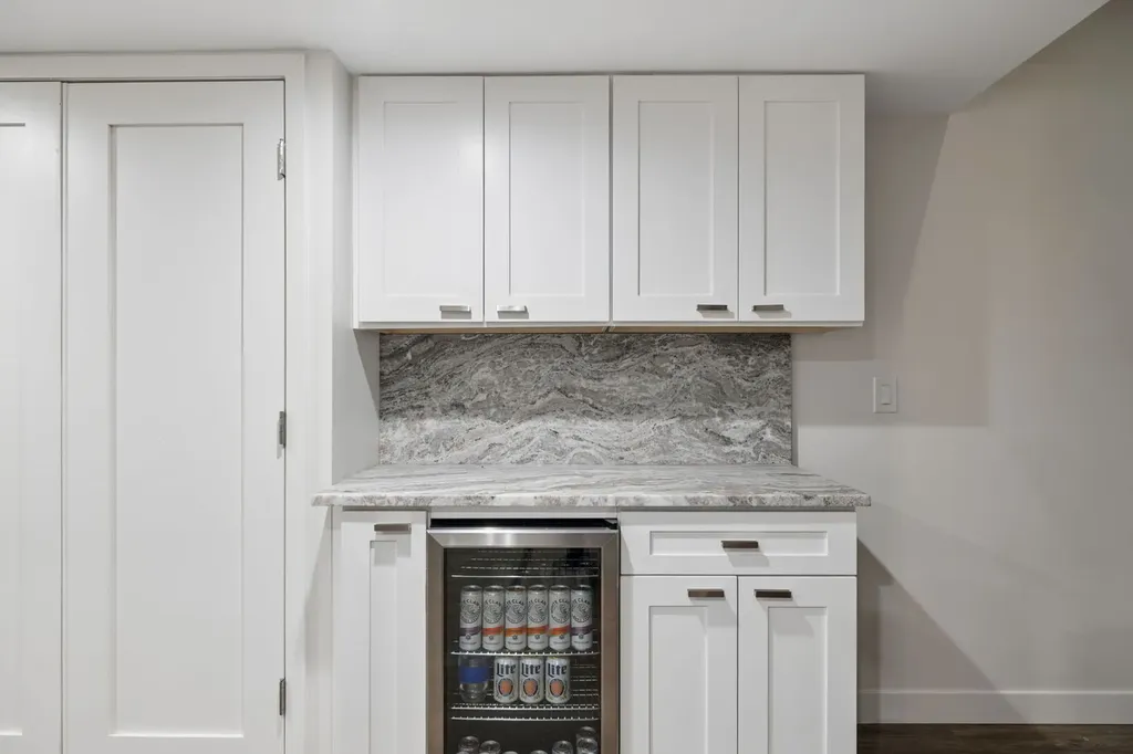 1220 Garden Court Naperville IL 60540