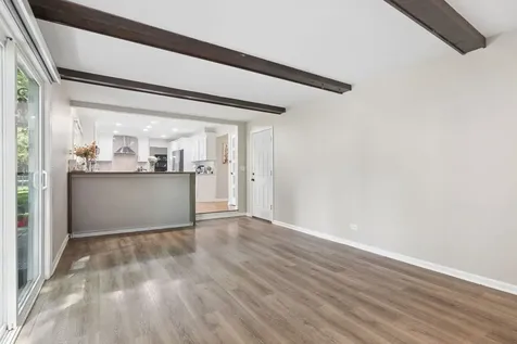 1220 Garden Court Naperville IL 60540