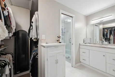 1220 Garden Court Naperville IL 60540