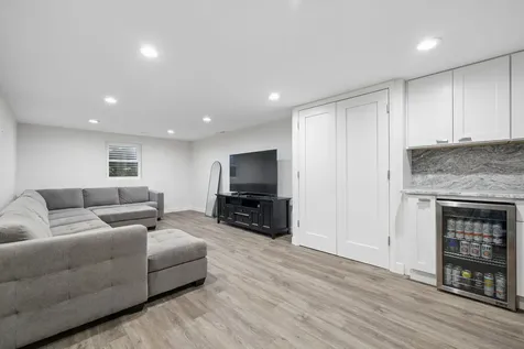 1220 Garden Court Naperville IL 60540