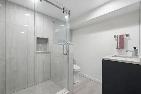 1220 Garden Court Naperville IL 60540