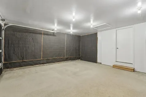 826 Elm Avenue Round Lake Park IL 60073