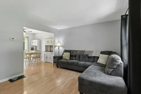 826 Elm Avenue Round Lake Park IL 60073