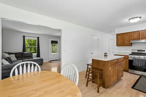 826 Elm Avenue Round Lake Park IL 60073