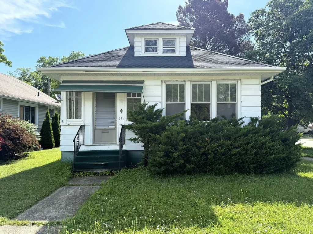 151 South Martin Avenue Waukegan IL 60085