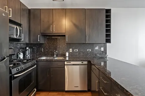 645 North Kingsbury Street Chicago IL 60654