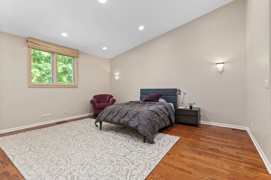 1302 Hawthorne Lane Hinsdale IL 60521