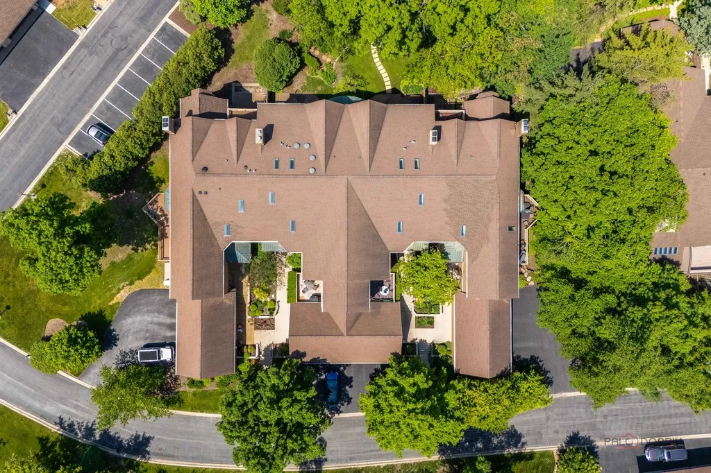 1302 Hawthorne Lane Hinsdale IL 60521