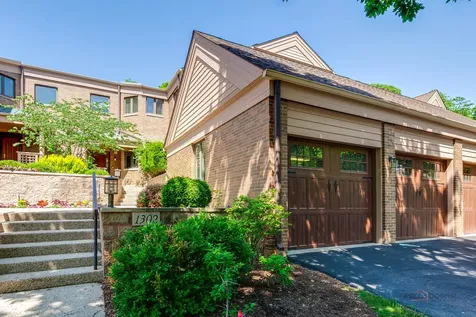 1302 Hawthorne Lane Hinsdale IL 60521