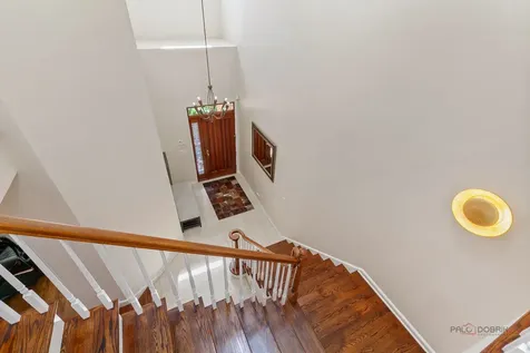 1302 Hawthorne Lane Hinsdale IL 60521