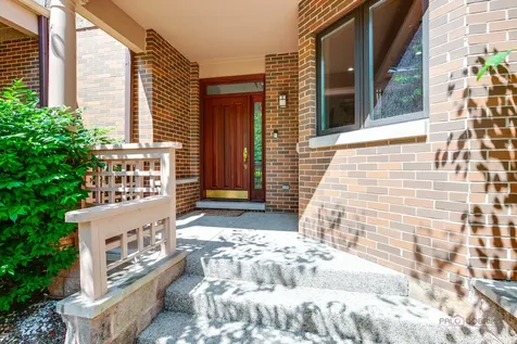 1302 Hawthorne Lane Hinsdale IL 60521