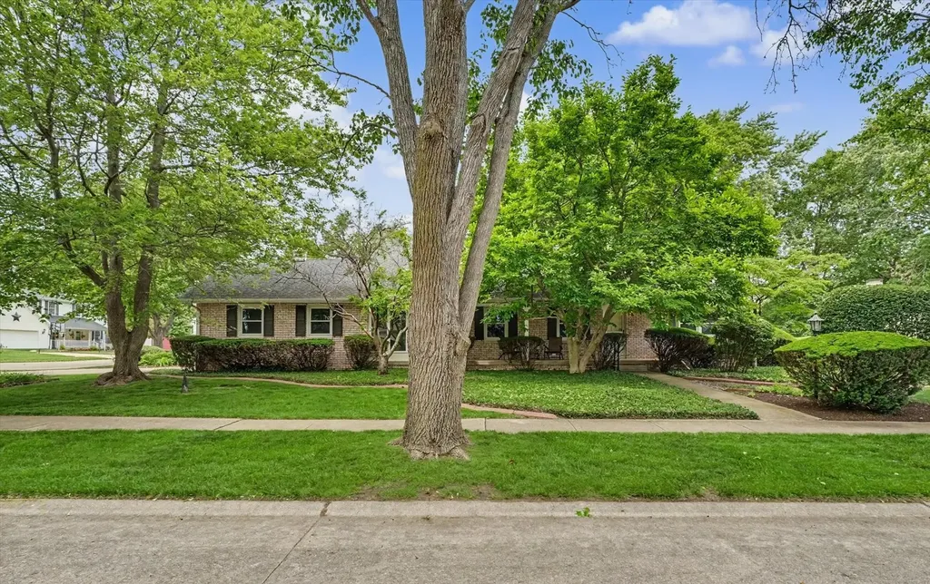 204 East Willard Street Urbana IL 61801