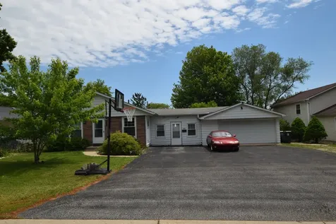 1531 North East End Avenue Round Lake Beach IL 60073