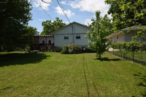 1531 North East End Avenue Round Lake Beach IL 60073