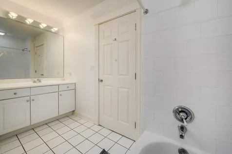 1900 North Fremont Street Chicago IL 60614