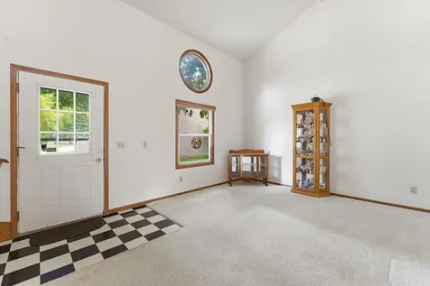 2456 Bridgewater Drive Woodstock IL 60098