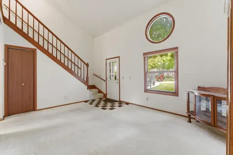 2456 Bridgewater Drive Woodstock IL 60098