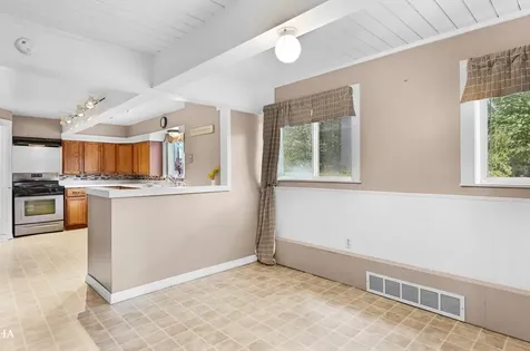 210 South Ben Street Plano IL 60545