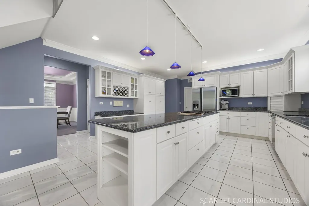 2239 Hillsboro Lane Naperville IL 60564
