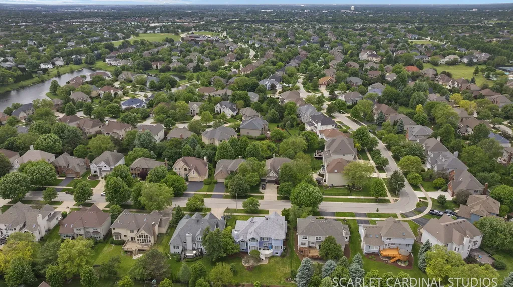2239 Hillsboro Lane Naperville IL 60564