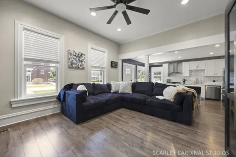 27 North Lincoln Street Batavia IL 60510