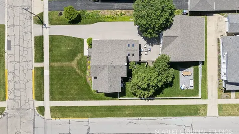 27 North Lincoln Street Batavia IL 60510