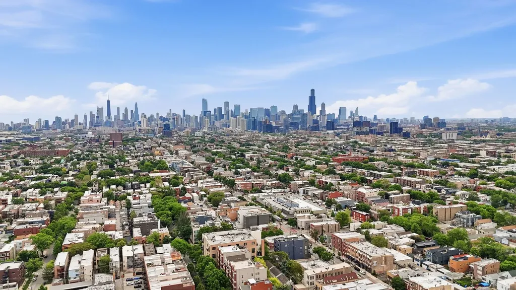 2101 West Rice Street Chicago IL 60622