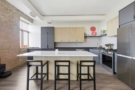 2101 West Rice Street Chicago IL 60622