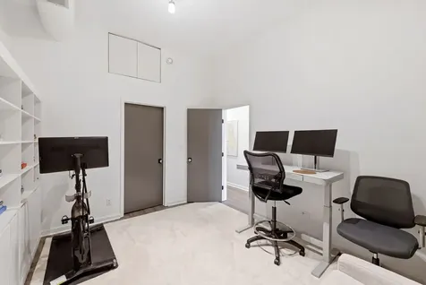 2101 West Rice Street Chicago IL 60622