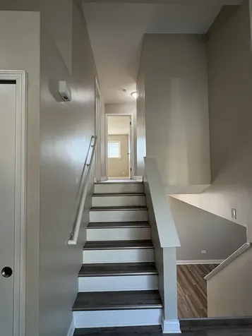 9272 North Home Terrace Des Plaines IL 60016