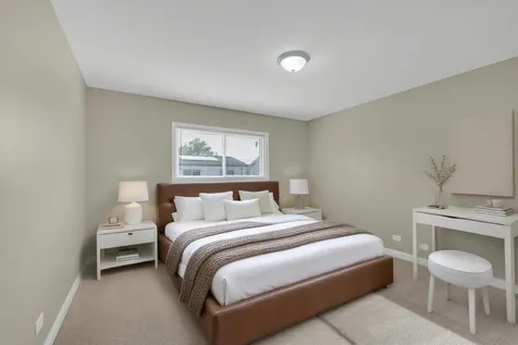 9272 North Home Terrace Des Plaines IL 60016