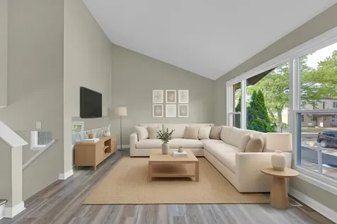 9272 North Home Terrace Des Plaines IL 60016