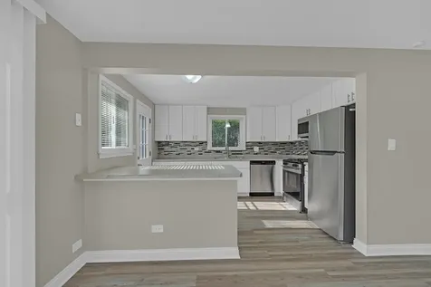 9272 North Home Terrace Des Plaines IL 60016